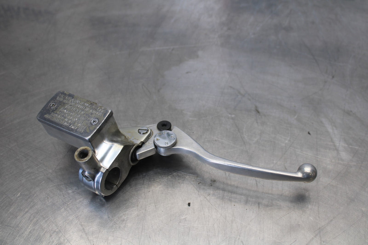 05-09 SUZUKI BOULEVARD C90 FRONT BRAKE MASTER CYLINDER BB791