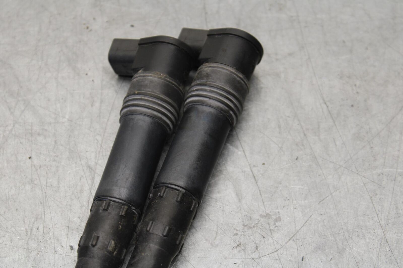 2014 Kawasaki Ninja 650 EX650E IGNITION COILS SPARK PLUG CAPS 21171-0028 BB569