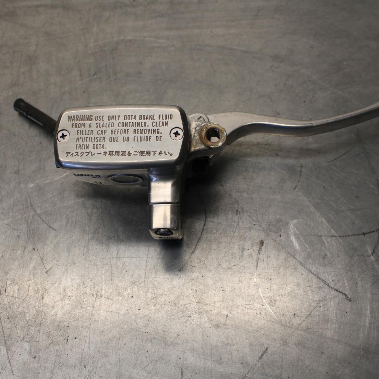  01-02 HONDA SHADOW SPIRIT 750 FRONT BRAKE MASTER CYLINDER BB632