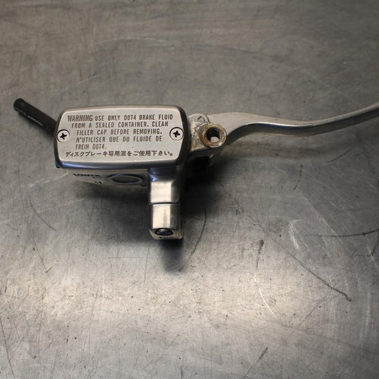  01-02 HONDA SHADOW SPIRIT 750 FRONT BRAKE MASTER CYLINDER BB632