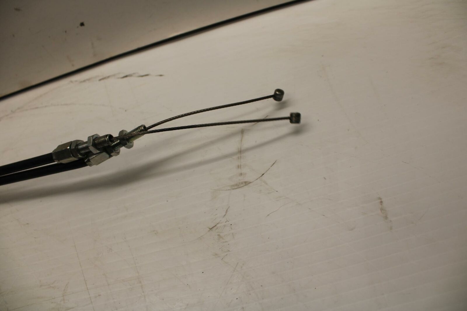 04-09 SUZUKI GS500F THROTTLE CABLES LINES BB278