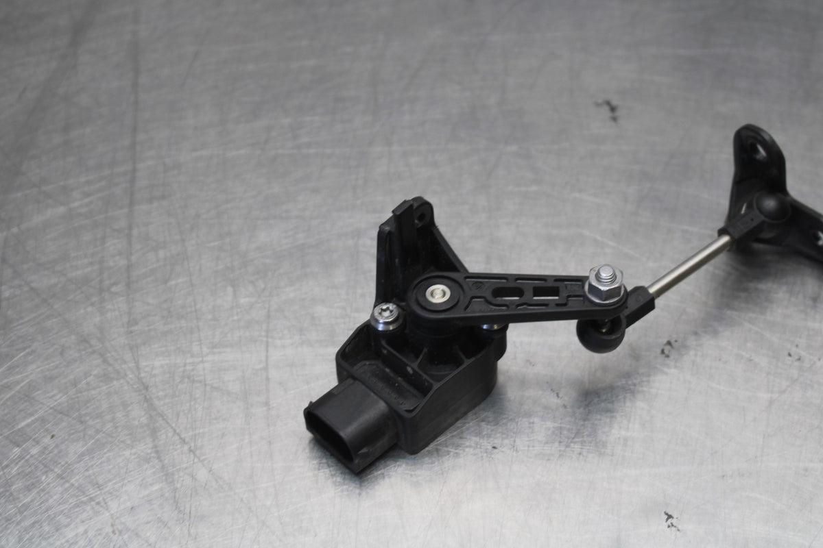 17-20 BMW S1000R Suspension Height ESA Shock Absorber Level Sensor BB909