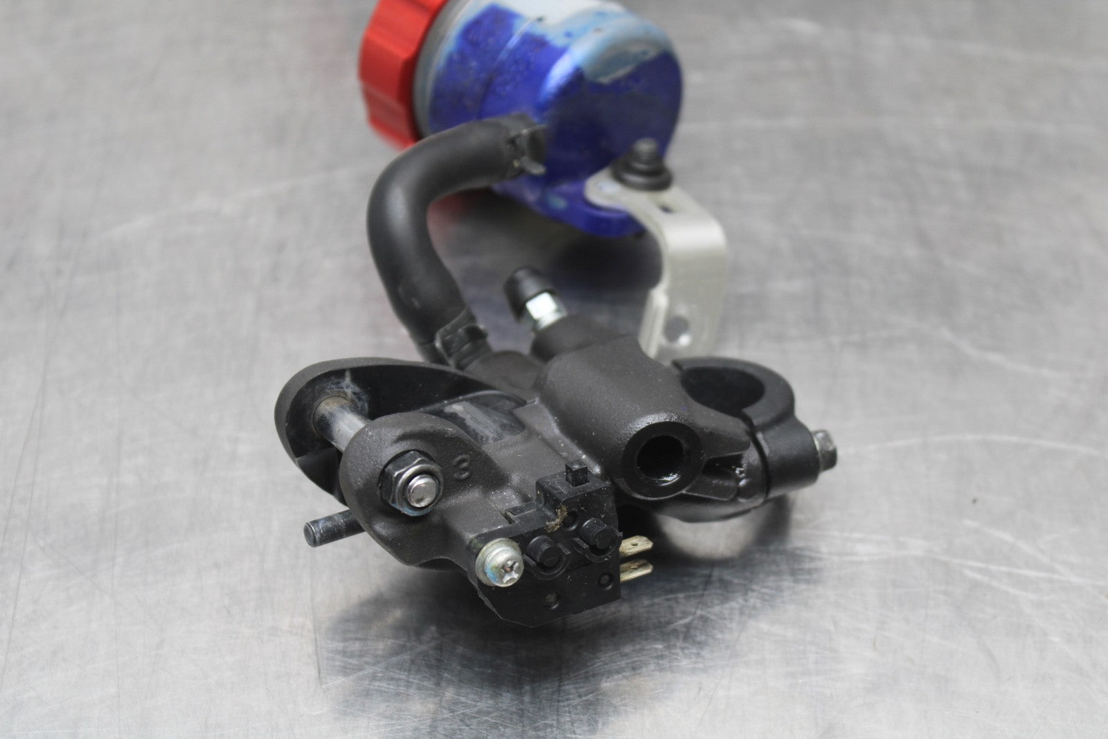 08-10 SUZUKI GSXR 600 FRONT BRAKE MASTER CYLINDER BB202