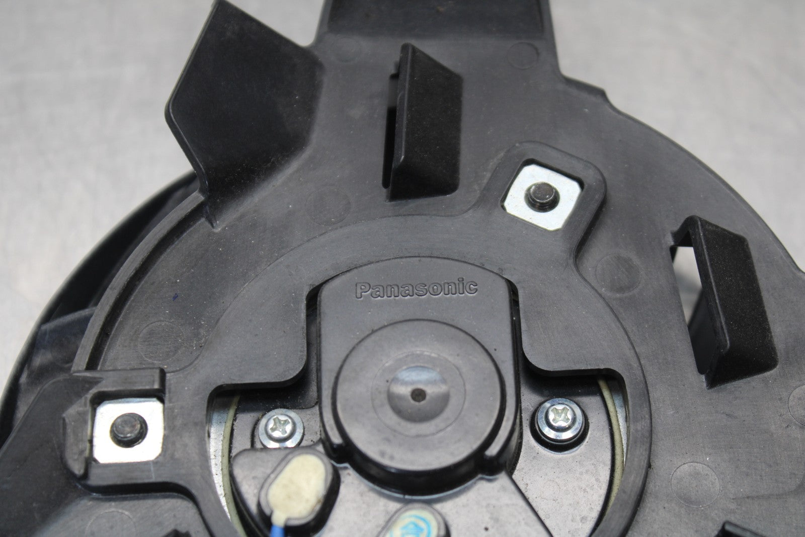 23-24 YAMAHA MT-07 ENGINE RADIATOR COOLING FAN BB194