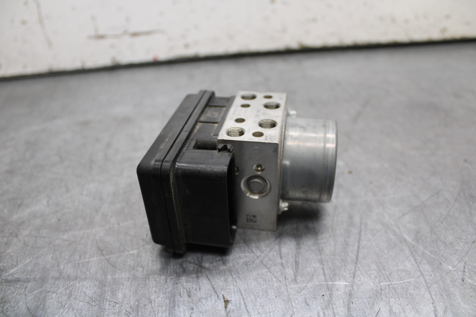 22-24 YAMAHA XSR900 ABS PUMP UNIT MODULE BB710