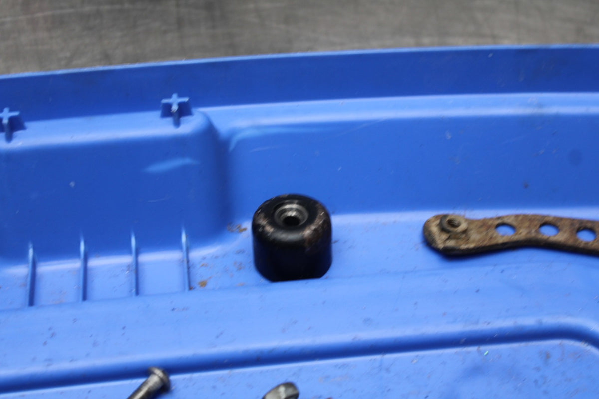 00 SUZUKI GSXR750 BOLTS HARDWARE MOTOR SCREWS BB820