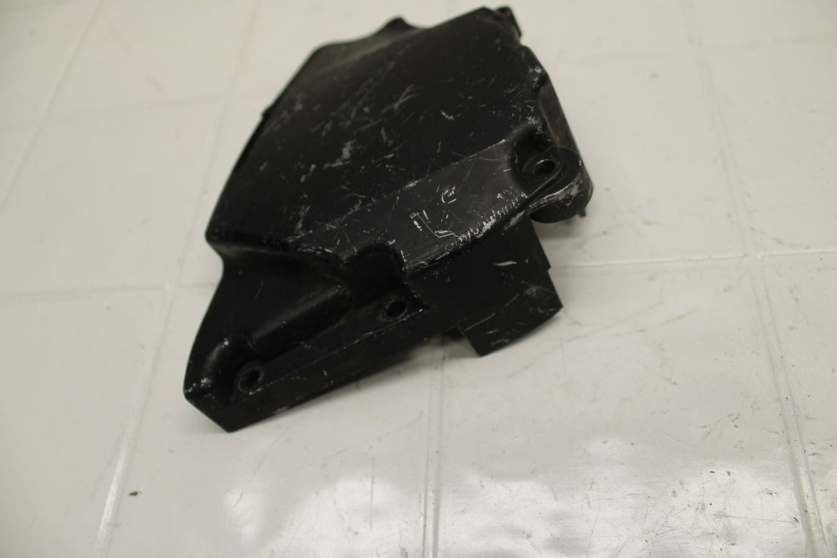 99-00 YAMAHA YZF R6 ENGINE SPROCKET COVER 5EB-15418-00-00 BB04