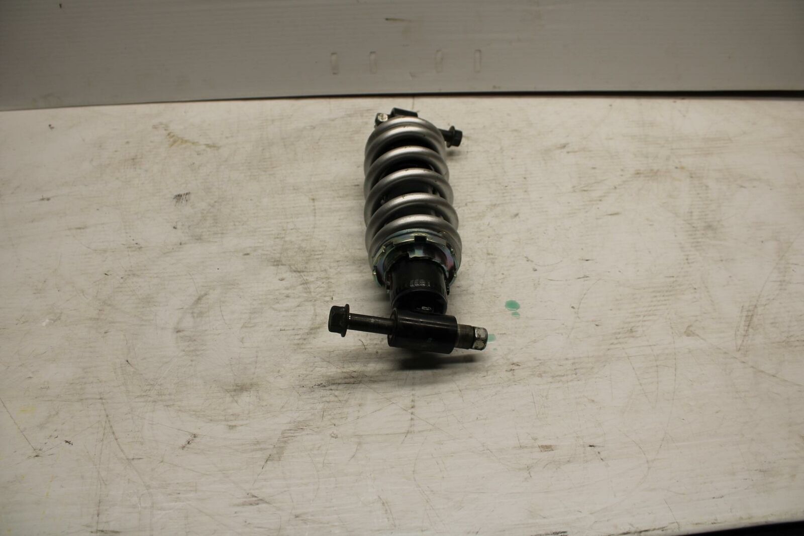 15-17 YAMAHA YZF R3 REAR BACK SHOCK ABSORBER SUSPENSION 1WD-F2210-00-00 BB293