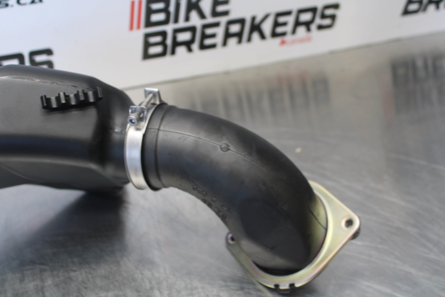 23-24 KAWASAKI NINJA ZX14R NEW!! RIGHT LEFT AIR INTAKE DUCTS BB169