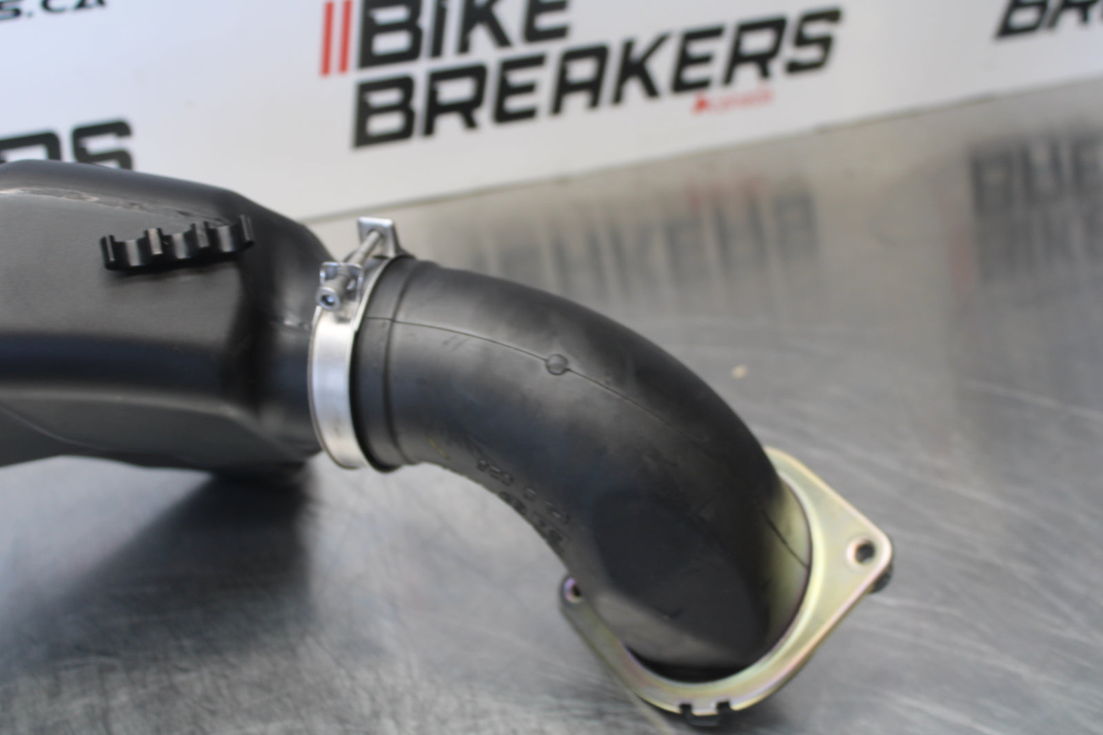 23-24 KAWASAKI NINJA ZX14R NEW!! RIGHT LEFT AIR INTAKE DUCTS BB169