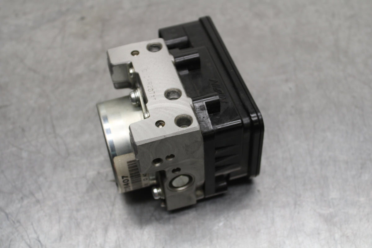 14 HONDA CTX1300A ABS PUMP UNIT MODULE BB732