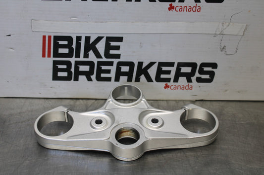 16 APRILIA TUONO V4 1100 FORKS UPPER TRIPLE TREE CLAMP BB905