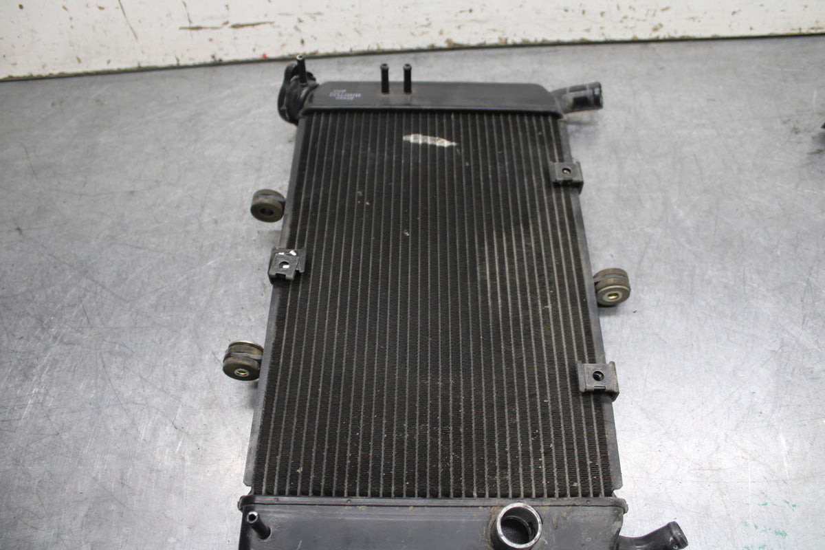 09-15 YAMAHA FZ6R ENGINE RADIATOR MOTOR COOLING RADIATER 20S-12461-01-00 BB719