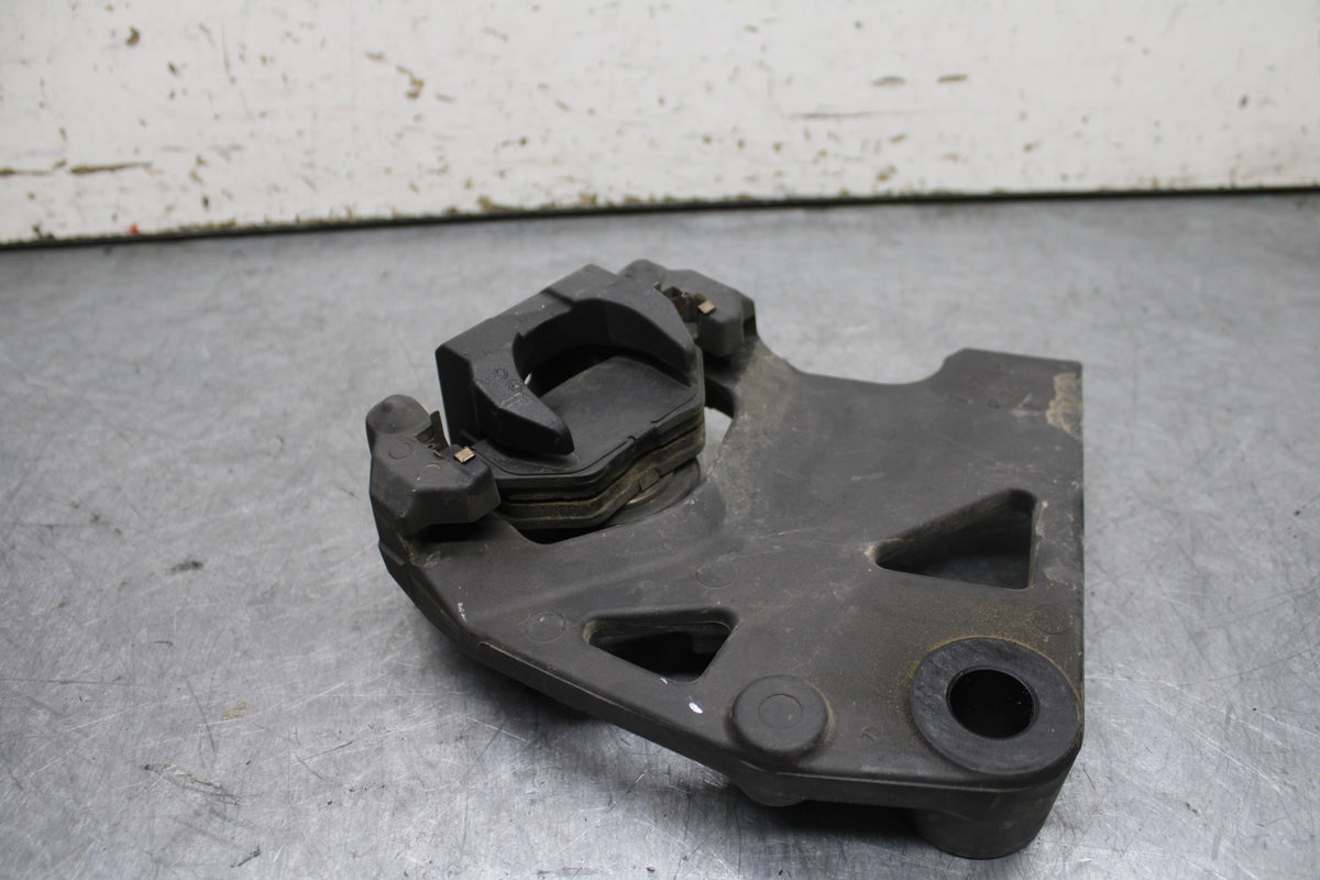 17-24 YAMAHA BOLT XVS950 REAR BACK BRAKE CALIPER W MOUNT BRACKET BB729