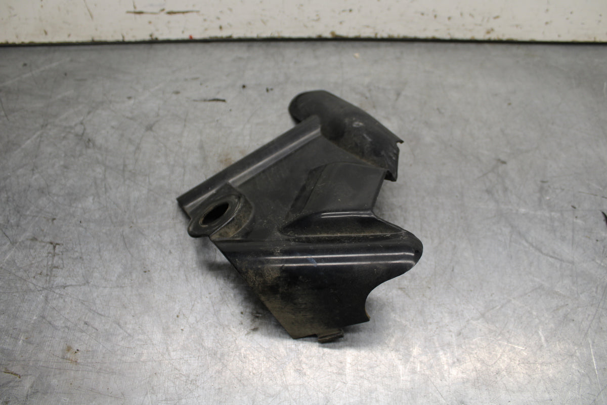 99-00 YAMAHA V STAR 1100 LEFT FRAME COVER COWL BB711