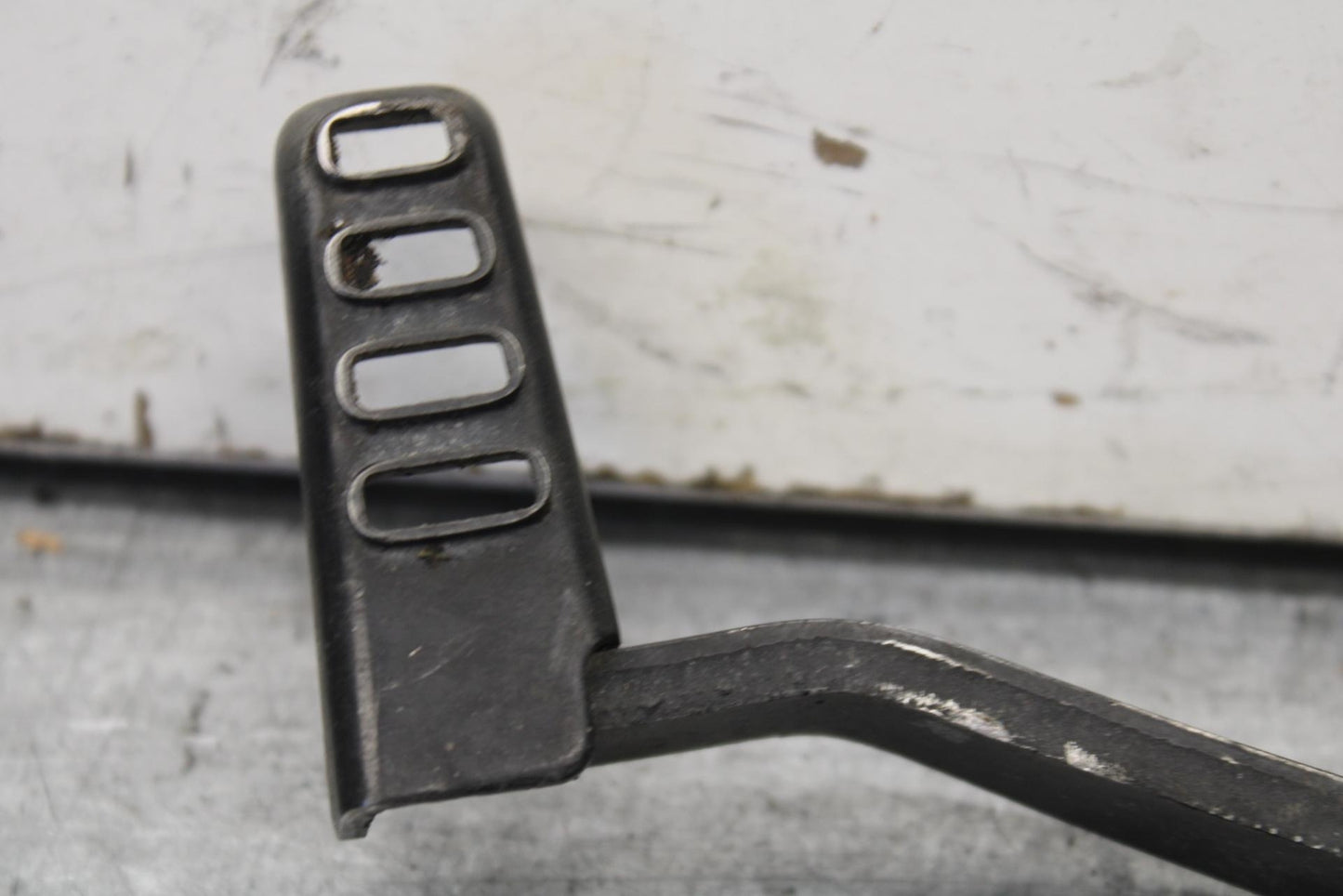 11-19 HONDA CBR125R RIGHT REARSET BRAKE FOOT PEDAL BB105