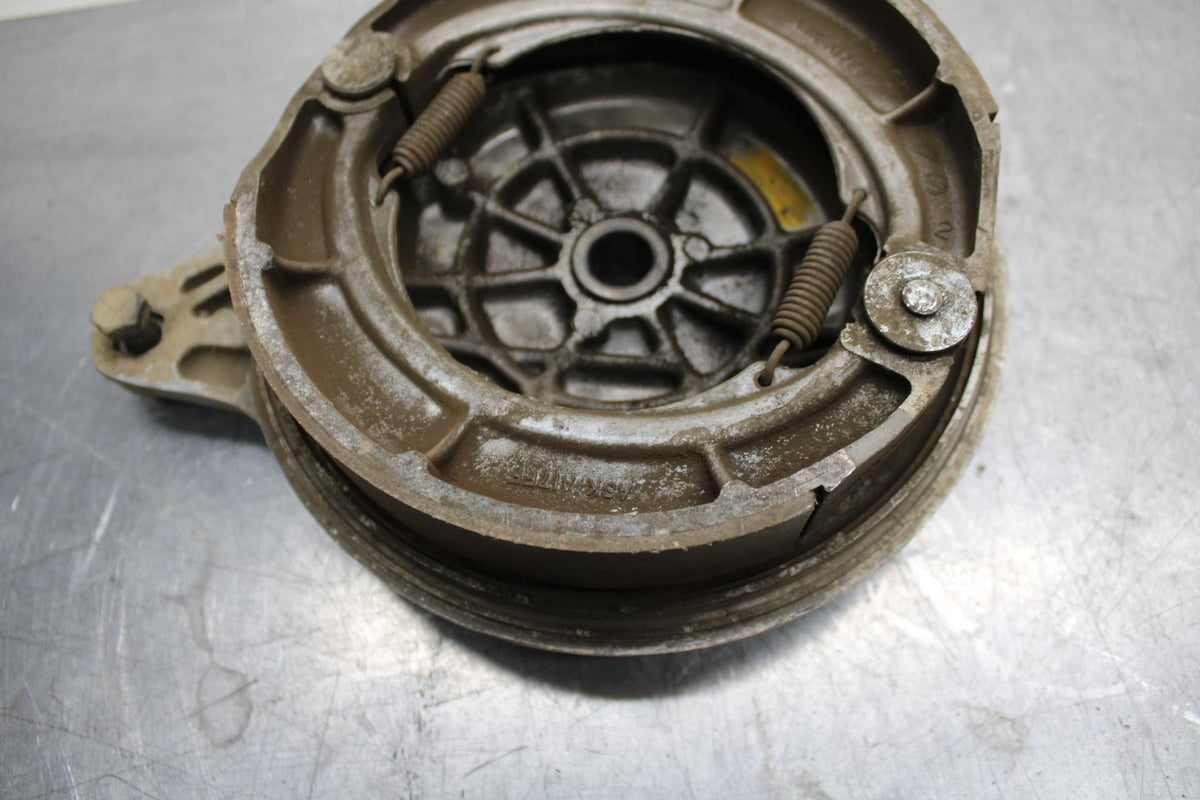 75 SUZUKI GT 550 REAR BRAKE HUB BB72