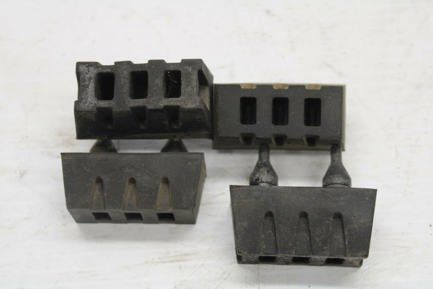 13-16 SUZUKI BANDIT 1250S ABS GAS FUEL TANK DAMPERS BB238