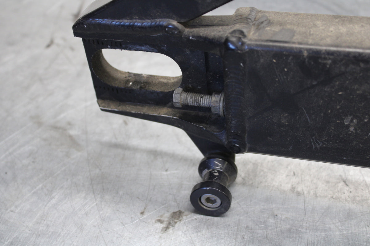 04-05 SUZUKI GSXR600 REAR SWINGARM SUSPENSION SWING ARM 61000-29G00 BB658