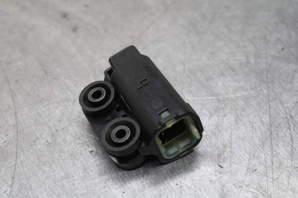 08-16 YAMAHA YZF R6 TIP OVER BANK ANGLE CRASH SENSOR SWITCH  BB131