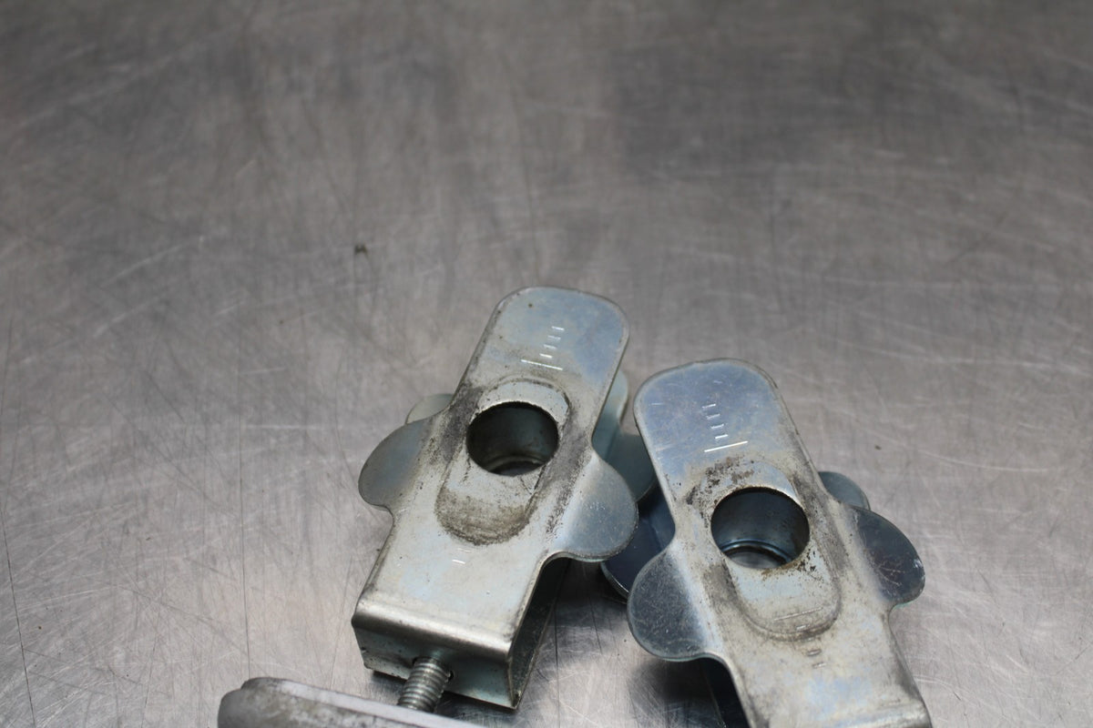 10 SUZUKI SV650 SWINGARM CHAIN TENSIONER ADJUSTMENT BRACKETS  BB181