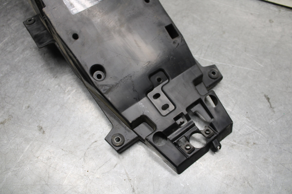 22-24 YAMAHA XSR900 REAR BACK TAIL UNDERTAIL BATTERY TRAY PLASTIC BB683