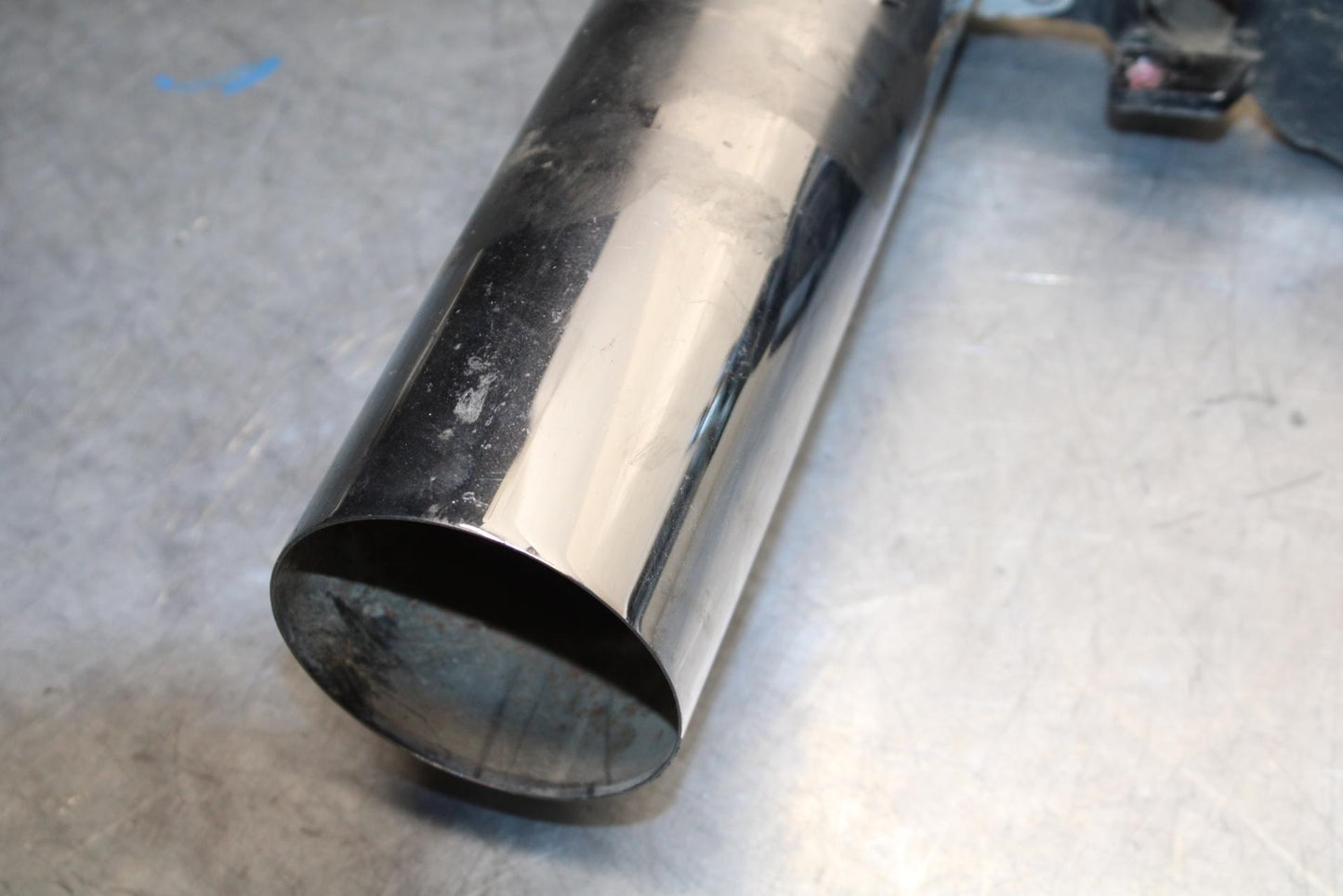 2005 Kawasaki Vulcan 1600 VN1600D Nomad FRONT LOWER TRIPLE TREE STEM BB556