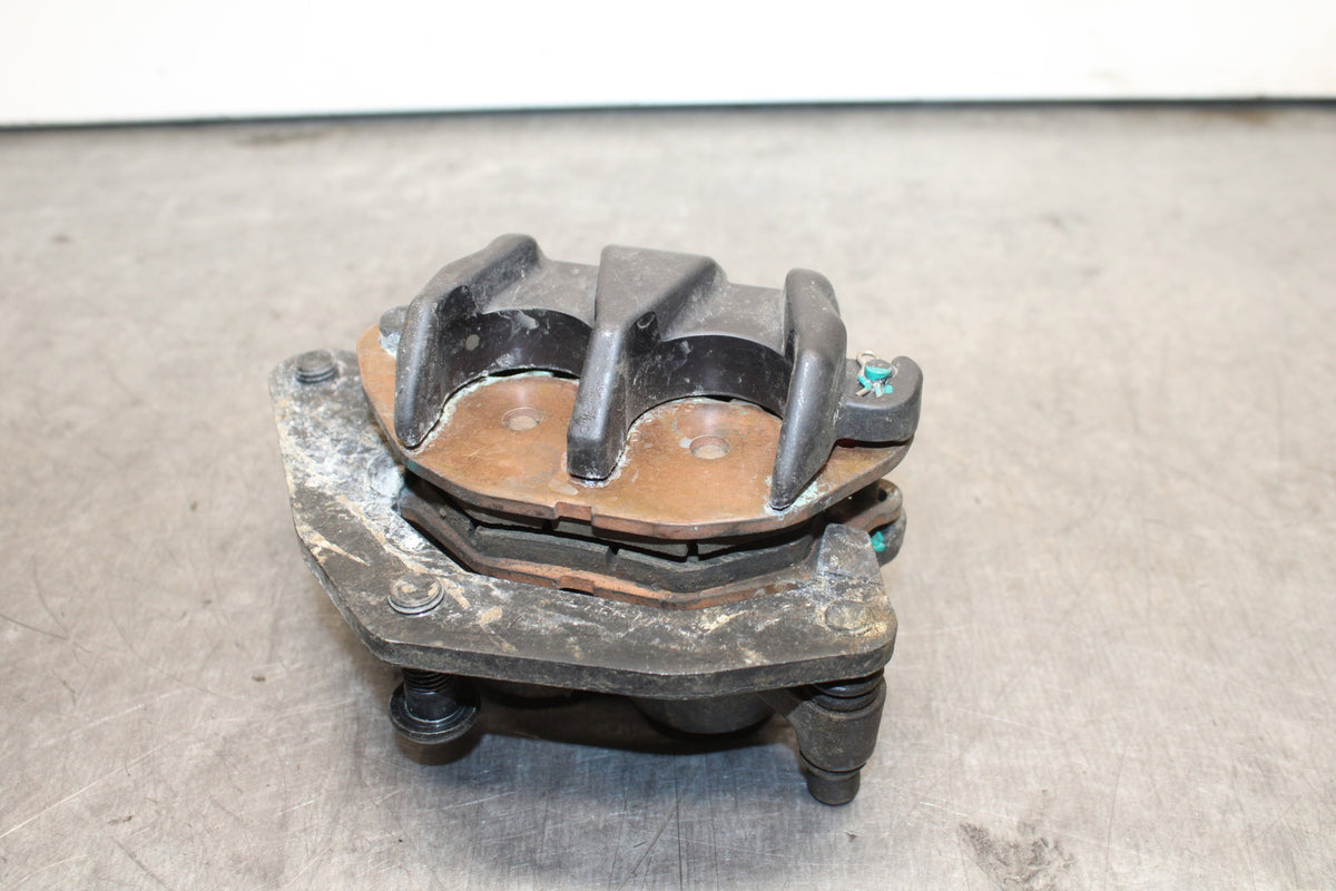 19-21 YAMAHA YZF R3 LEFT FRONT BRAKE CALIPER BB121