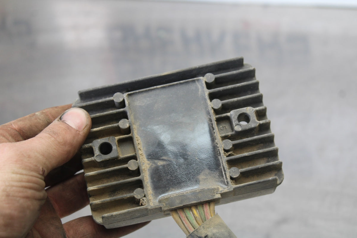 03-08 HONDA VTX1300C RECTIFIER VOLTAGE REGULATOR BB868