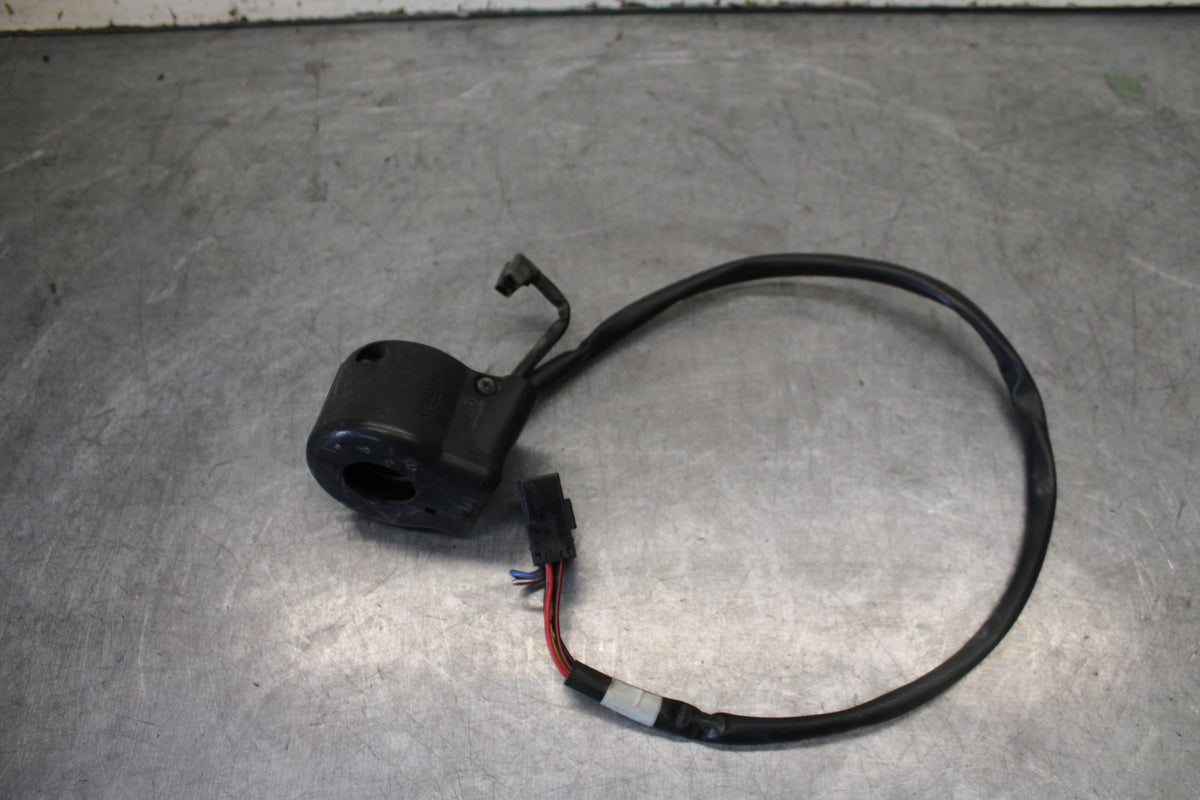 01-06 TRIUMPH TIGER 955I RIGHT CLIP ON HANDLE KILL OFF START SWITCH BB693