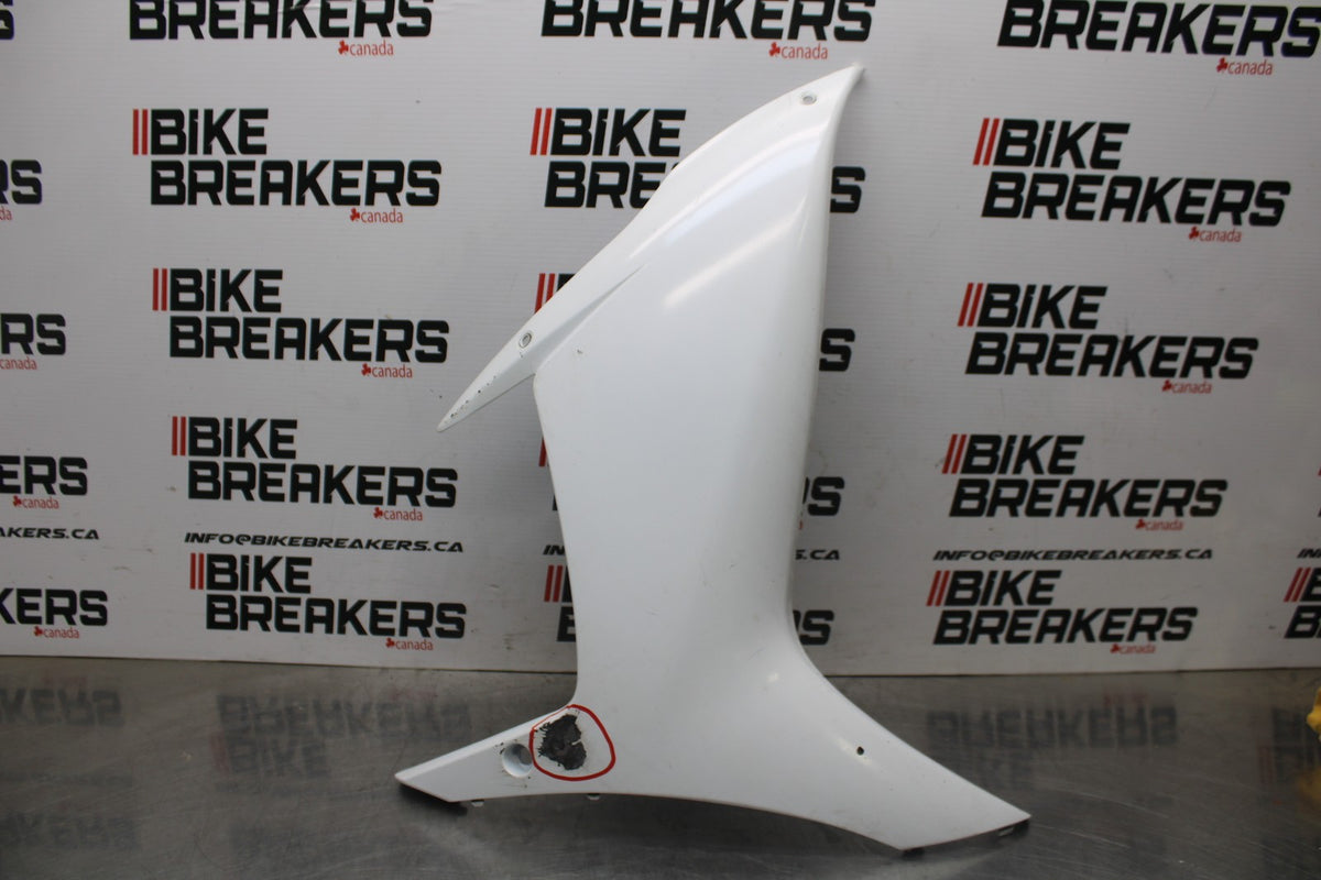 11-24 SUZUKI GSXR750 RIGHT MID UPPER SIDE FAIRING COWL PLASTIC BB871