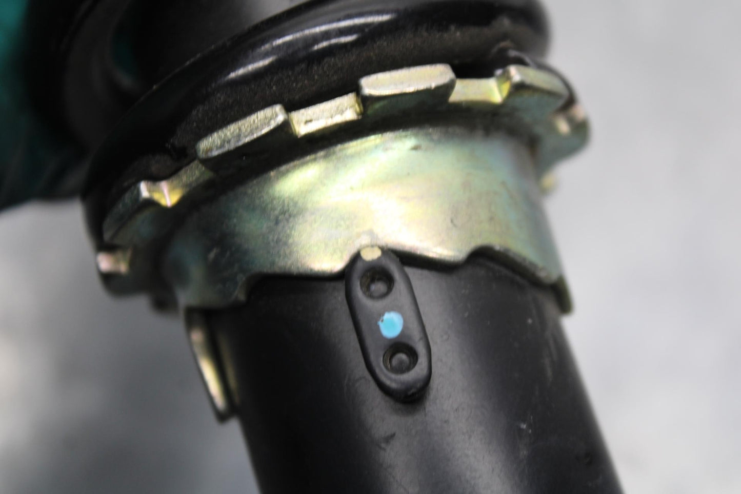 19-22 KAWASAKI Z400 REAR BACK SHOCK ABSORBER SUSPENSION BB586