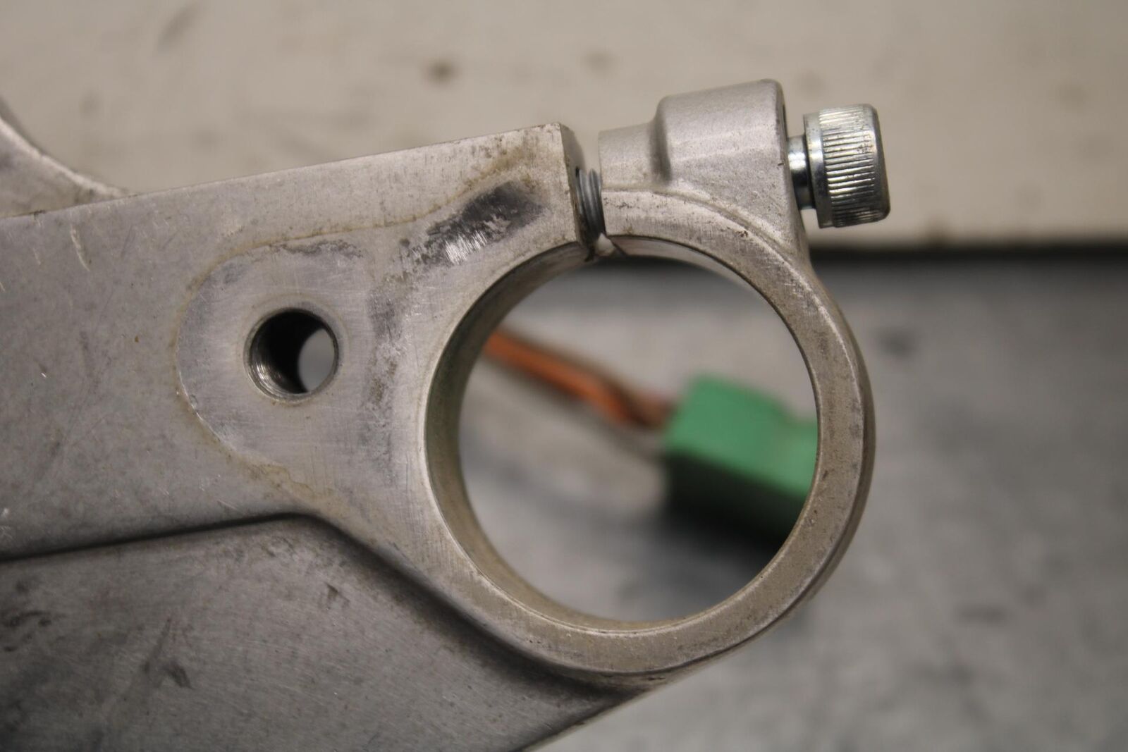 1988 Suzuki Katana 600 GSX600F FORKS UPPER TRIPLE TREE CLAMP BB94
