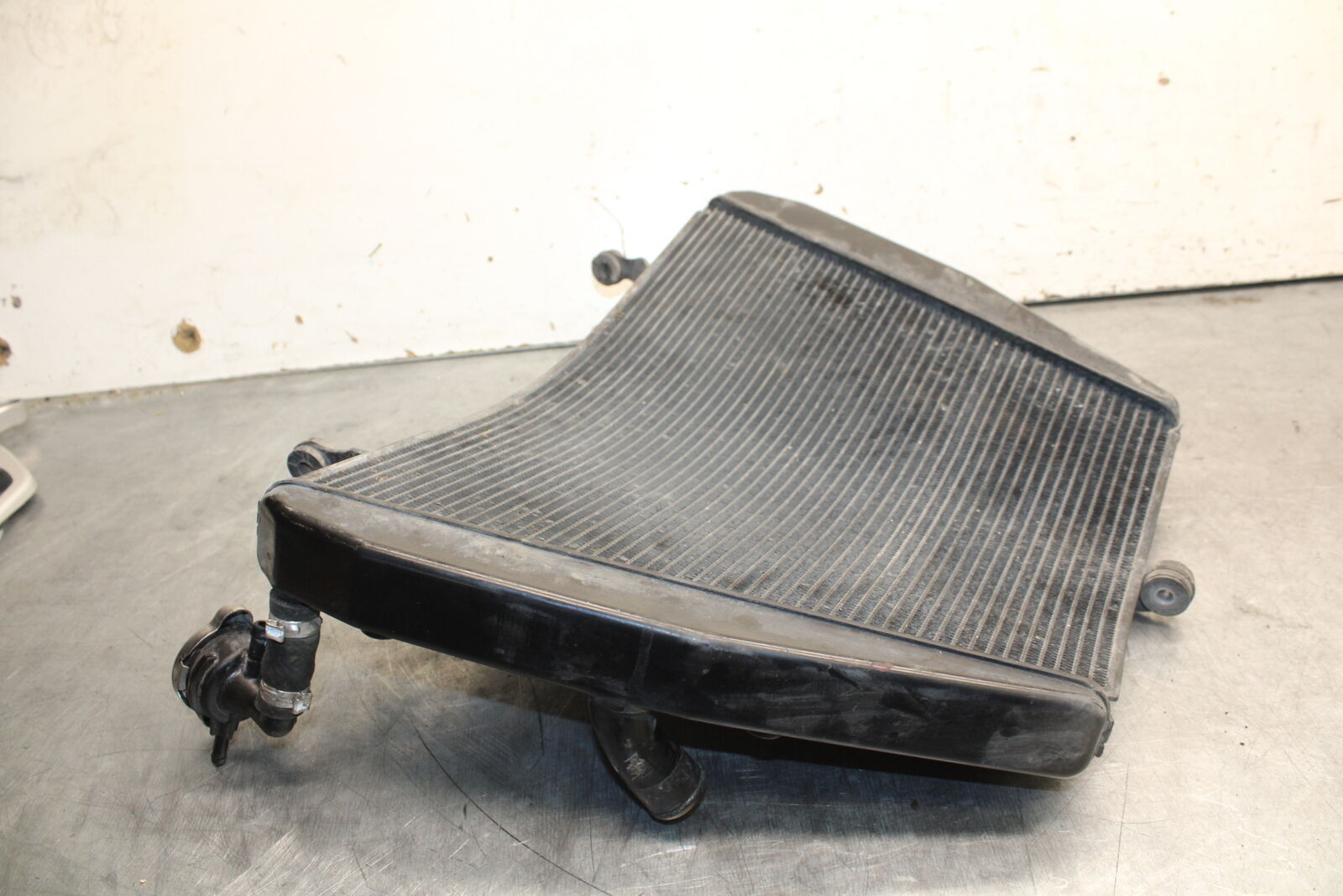 17-21 HONDA CBR1000RR SP ENGINE RADIATOR MOTOR COOLER COOLING RADIATER BB681