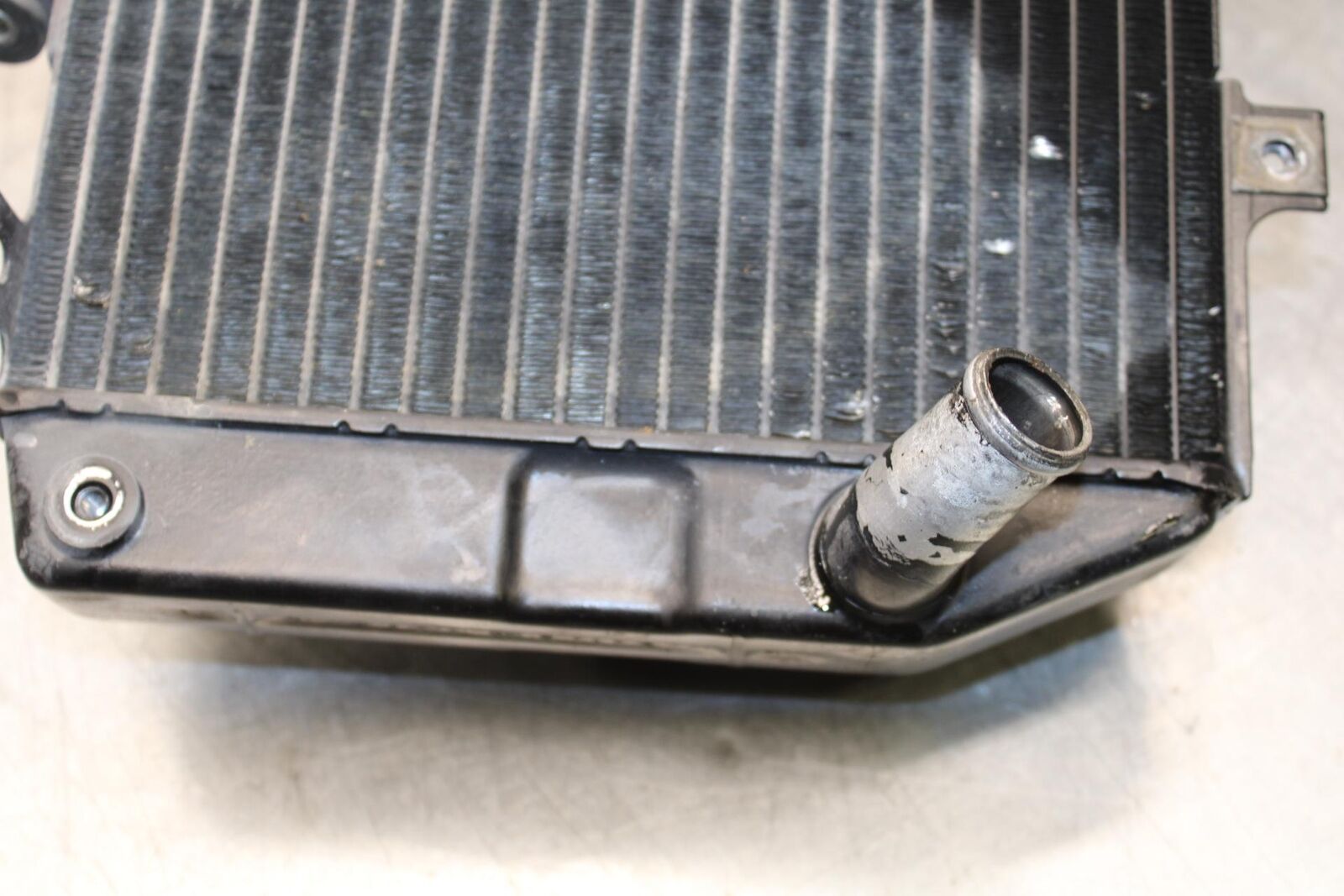 2001 Suzuki GSXR750 ENGINE RADIATOR MOTOR COOLER COOLING RADIATER BB553