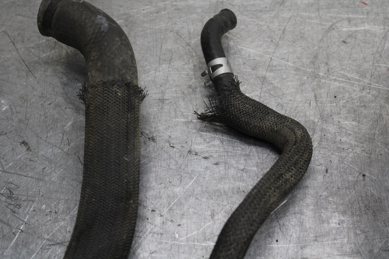 08-10 SUZUKI GSXR 600 RADIATOR HOSES ENGINE COOLANT WATER PIPES HOSE SET  BB721