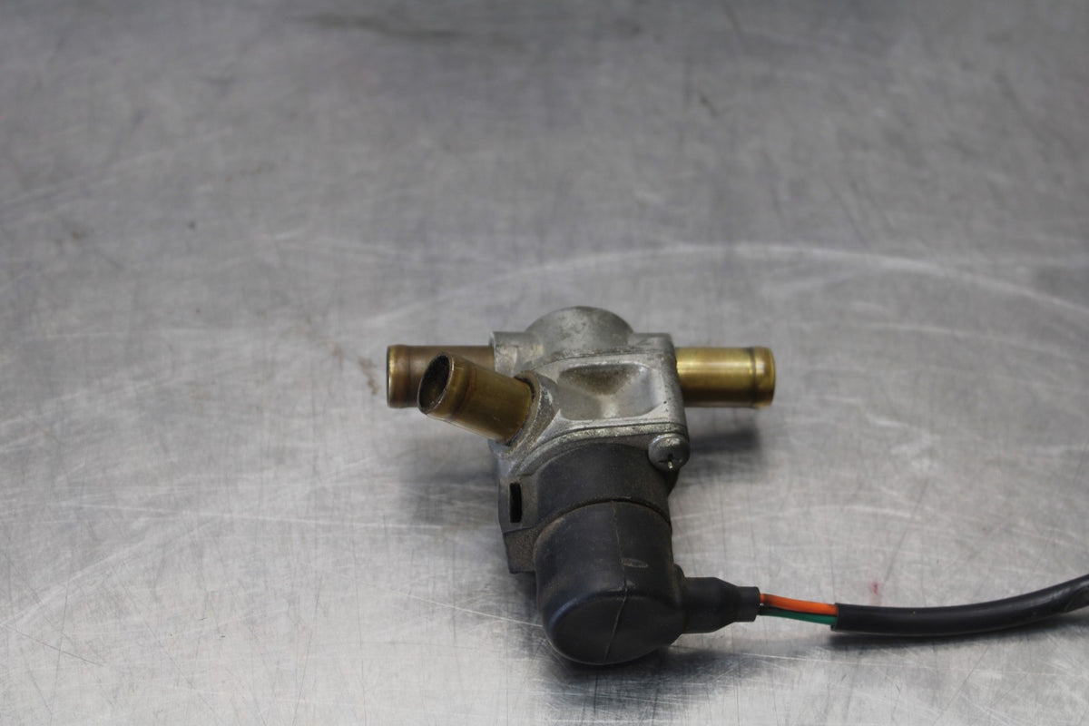 06-07 HONDA INTERCEPTOR 800 VFR800 AIR VALVE SOLENOID TOP ENGINE SENSOR BB917