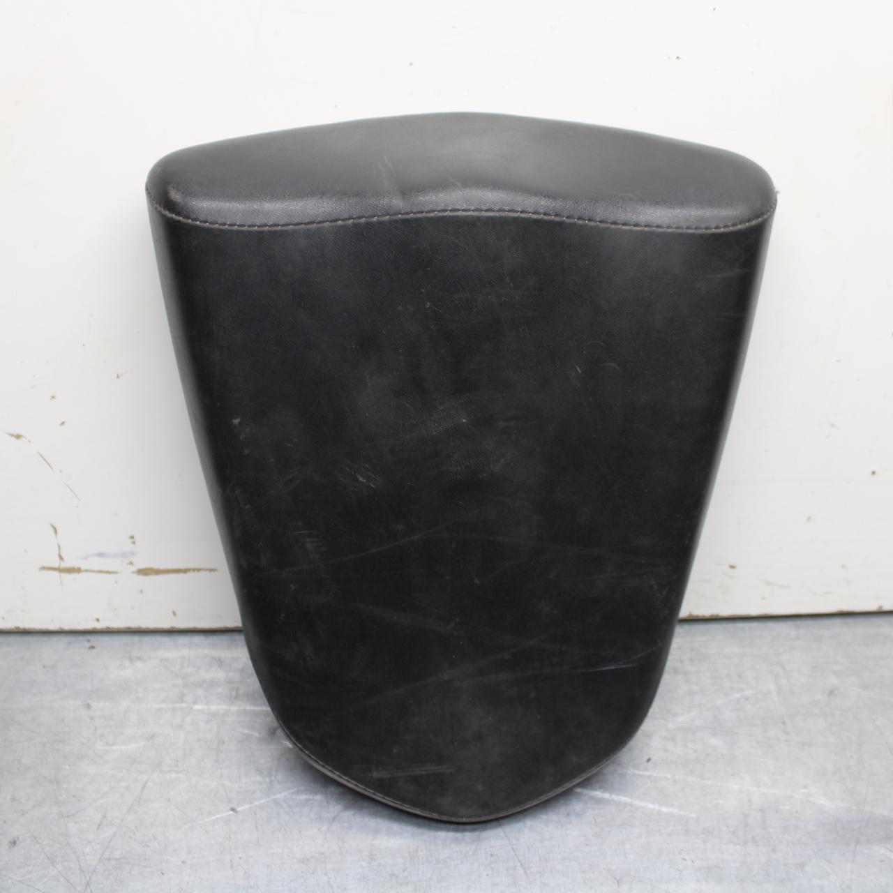 11-19 HONDA CBR125R REAR BACK PASSENGER TANDEM SEAT PAD SADDLE PILLION BB102