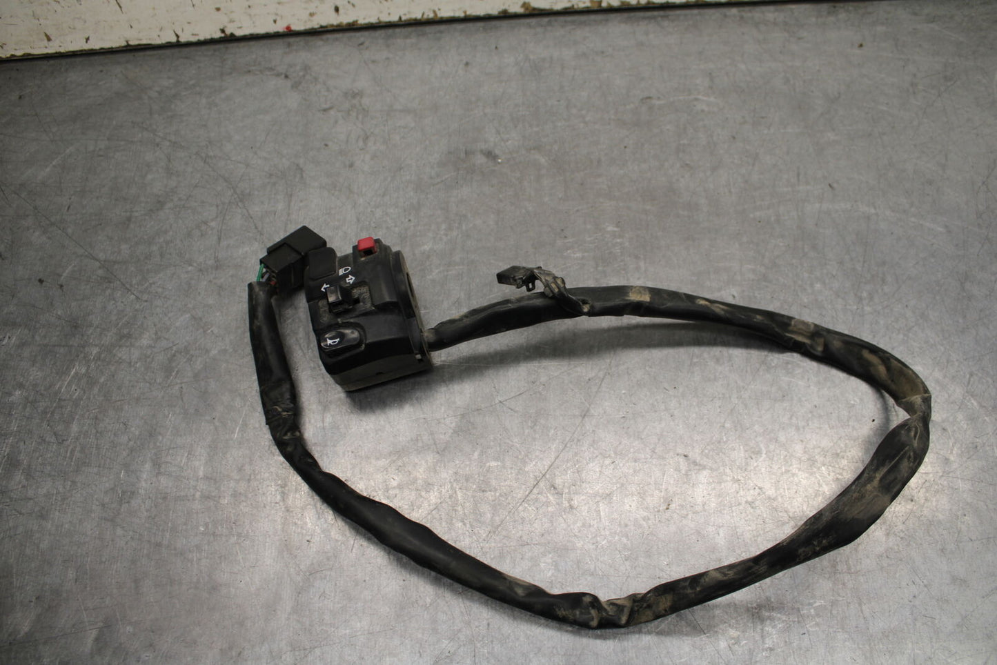 16-17 KAWASAKI VULCAN S 650 EN650 ABS LEFT HANDLE HORN SIGNALS SWITCH  BB731