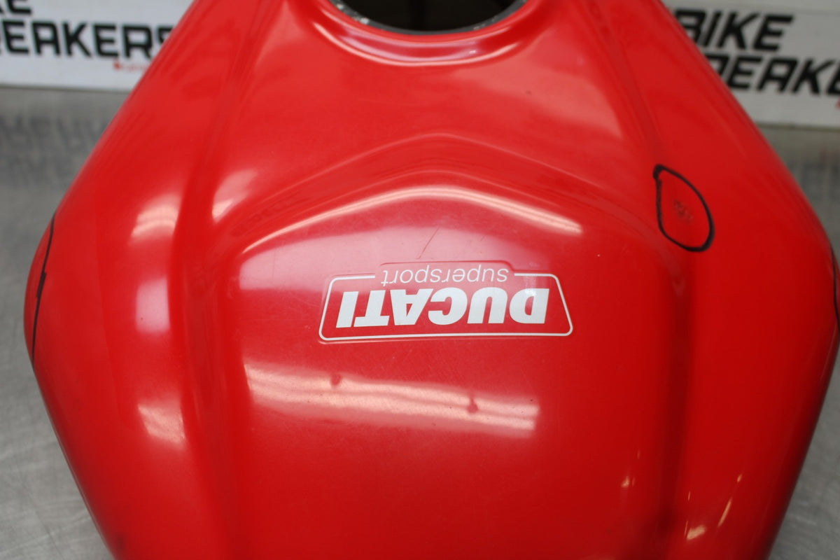 05 DUCATI SUPERSPORT 800 GAS TANK FUEL CELL PETROL RESERVOIR BB913