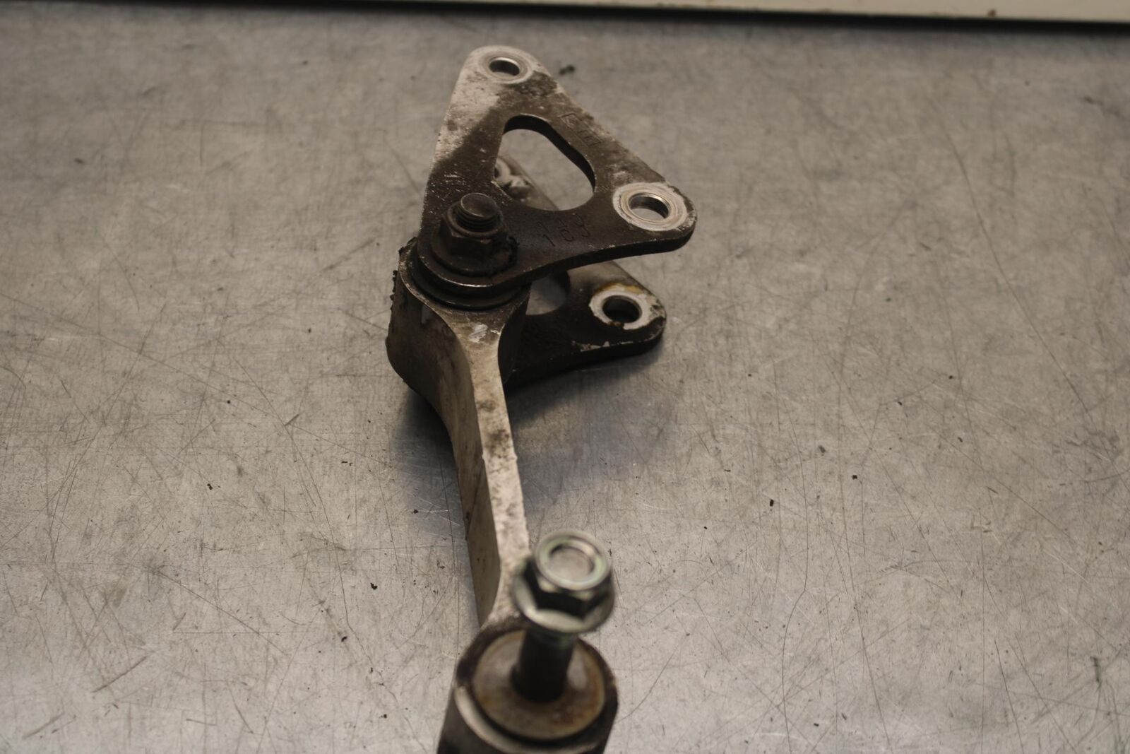 2011 Suzuki GSXR600 REAR DOGBONE SHOCK LINKAGE LINK BB602