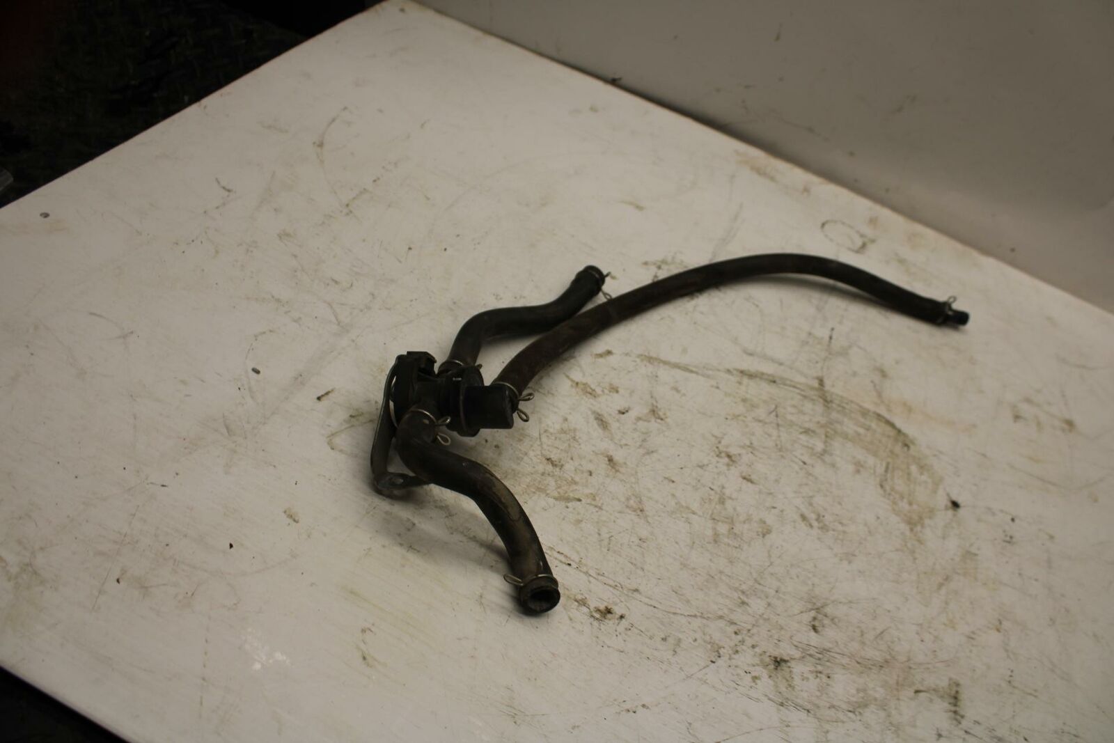 06 HONDA SHADOW 750 VT750C AIR VALVE SOLENOID TOP ENGINE SWITCH SENSOR BB352