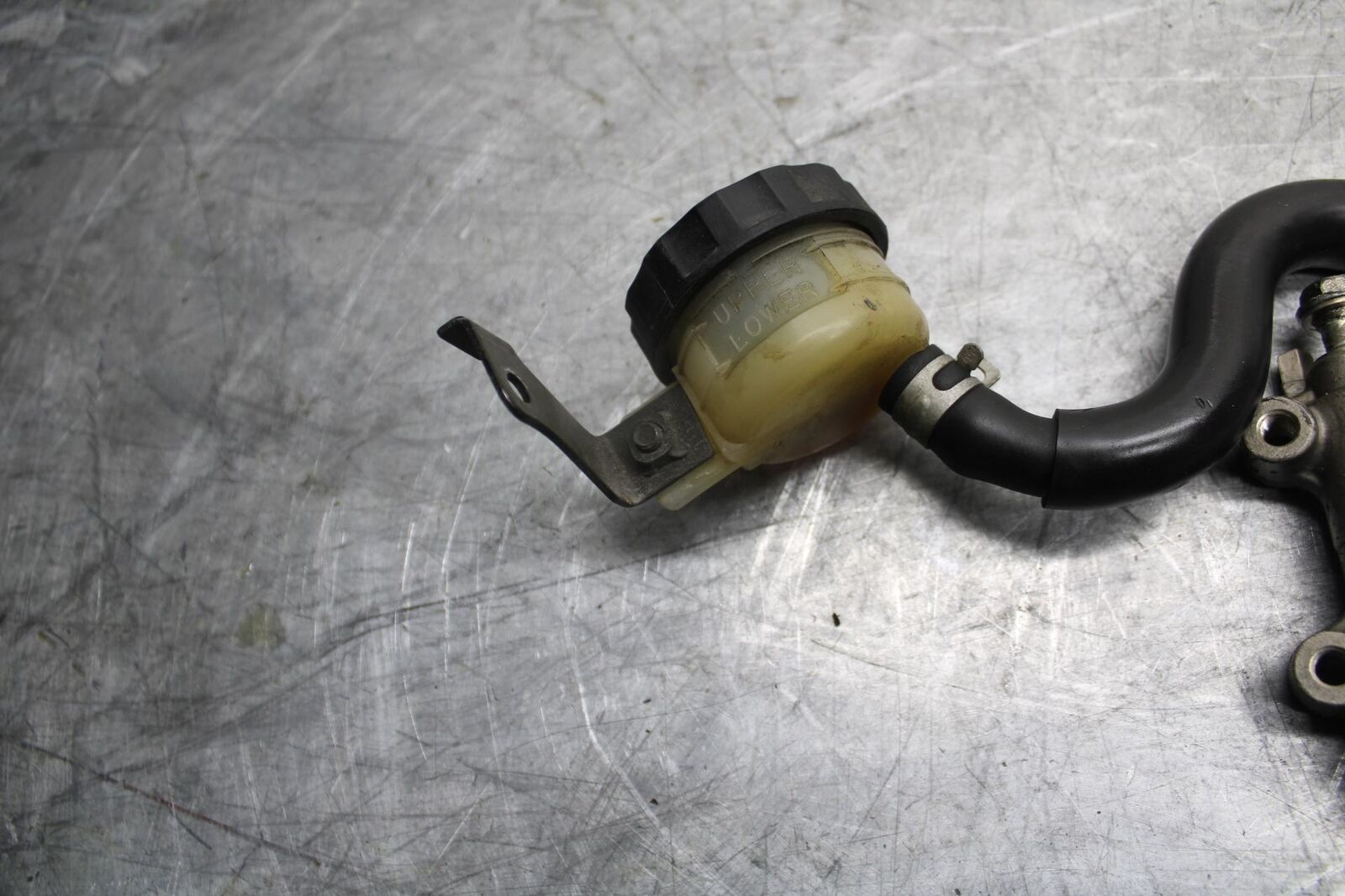 2002 Kawasaki Ninja ZX12R REAR BACK BRAKE MASTER CYLINDER W RESERVOIR BB48