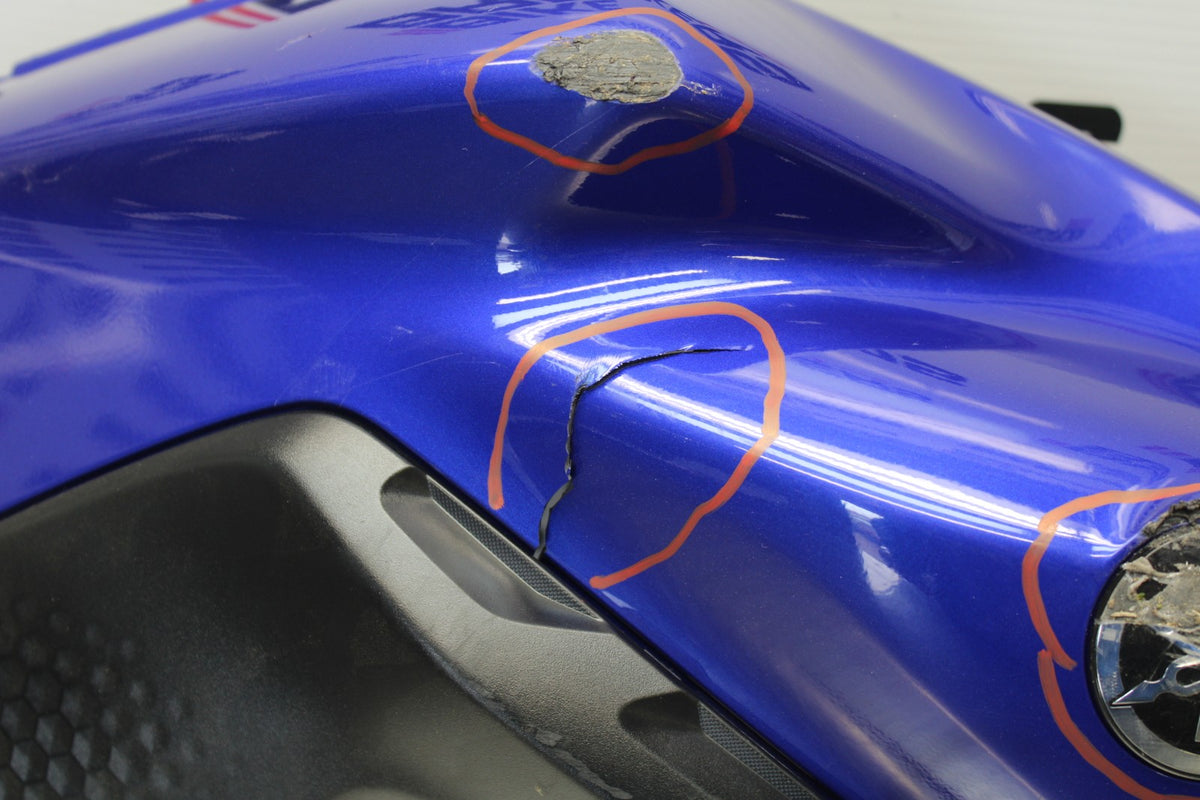 23-24 YAMAHA MT-07 RIGHT FRONT UPPER MID SIDE FAIRING COWL PLASTIC BB194