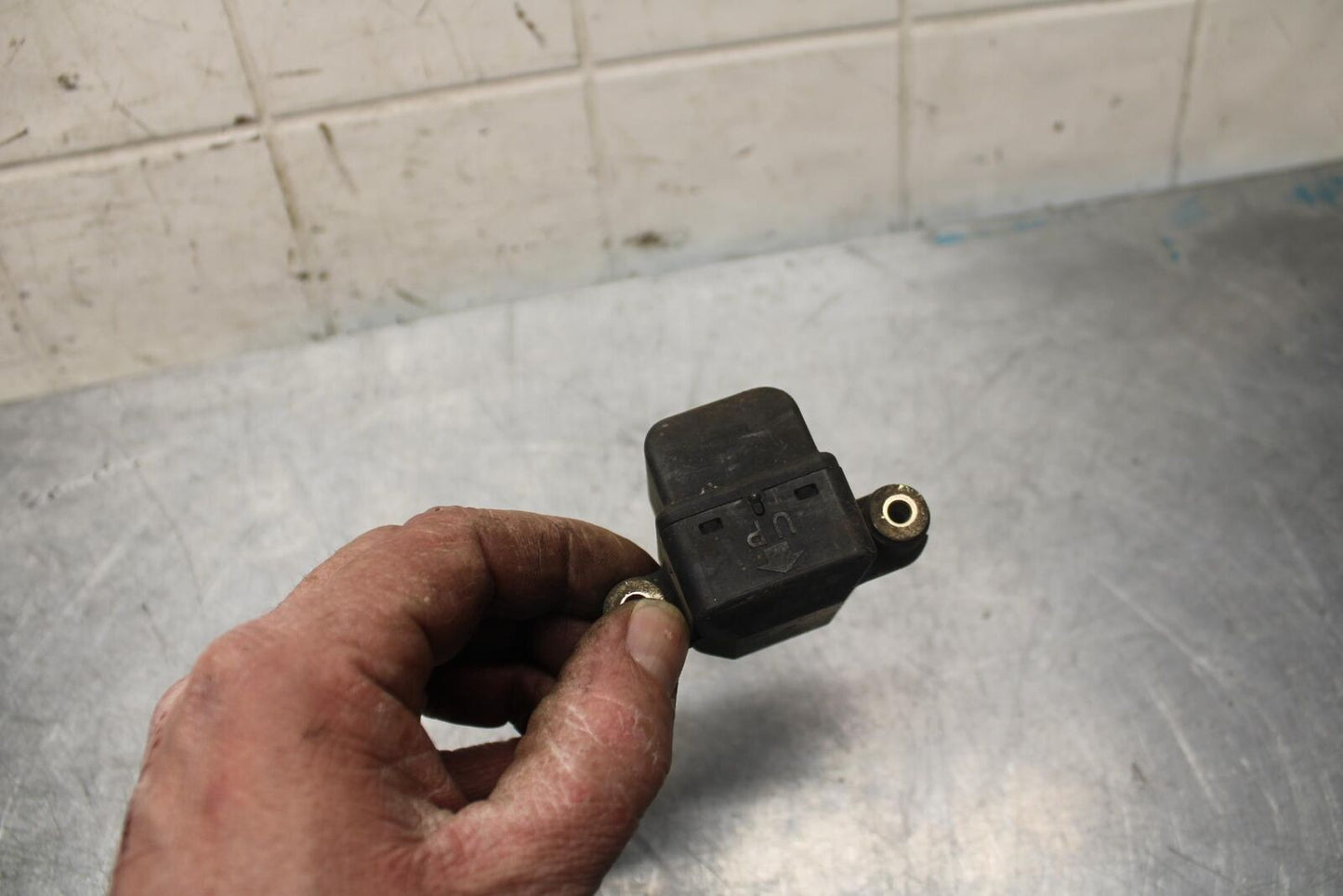 2003 Kawasaki Z1000 TIP OVER BANK ANGLE CRASH SENSOR SWITCH  BB35