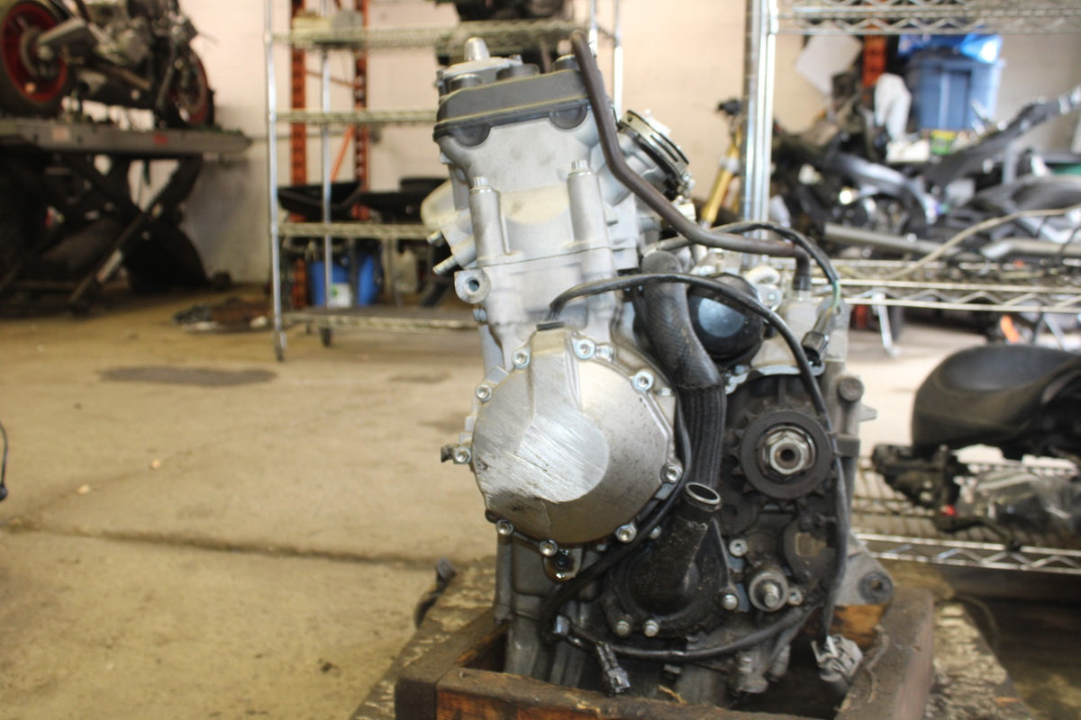 13-18 KAWASAKI NINJA ZX6R ENGINE MOTOR BB908