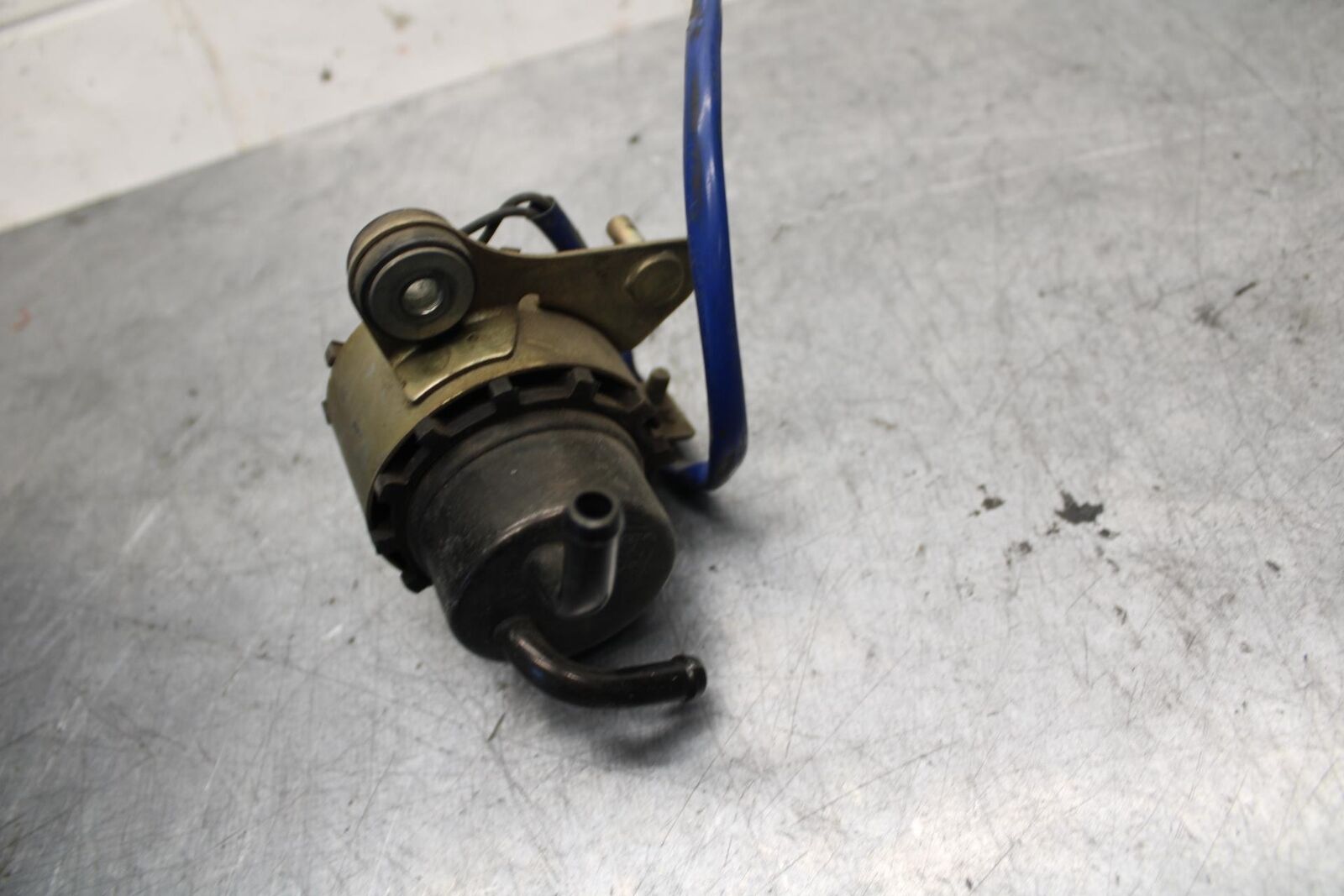 89-90 YAMAHA FZR600 FUEL PUMP GAS PETROL SENDER UNIT BB76