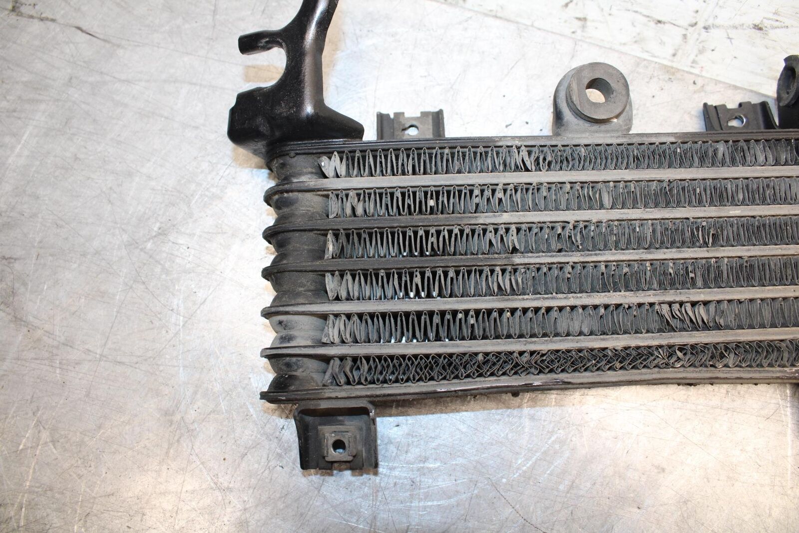 2001 Kawasaki Ninja ZX6 ZX600E ENGINE MOTOR OIL COOLER  BB547