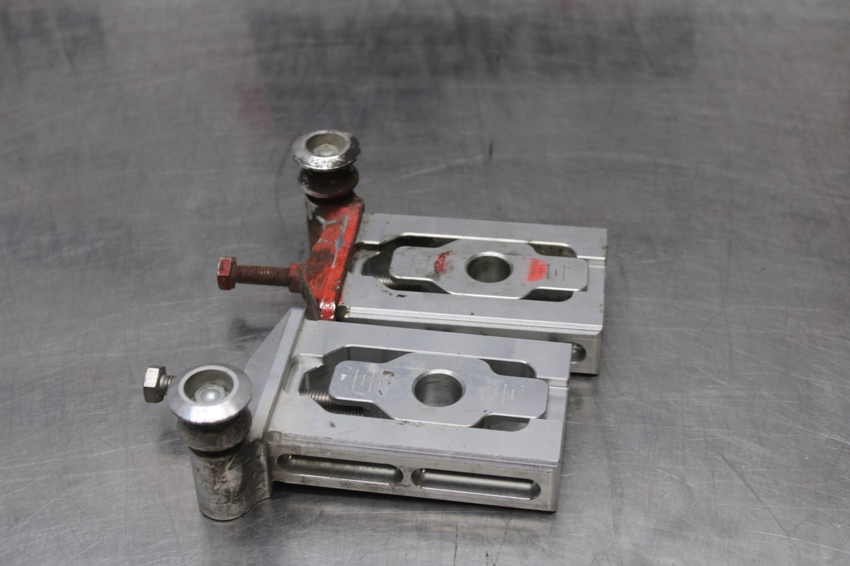 13-15 HONDA CBR500R SWINGARM CHAIN TENSIONER ADJUSTMENT BRACKETS  BB834