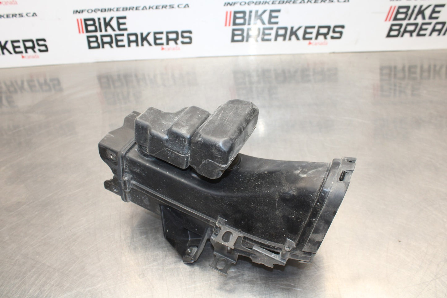 07-08 KAWASAKI NINJA ZX6R RAM AIR INTAKE TUBE DUCT 39045-0030 BB203